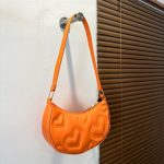 Women's Solid Color Love Embroidered Shoulder Bag - Image 3